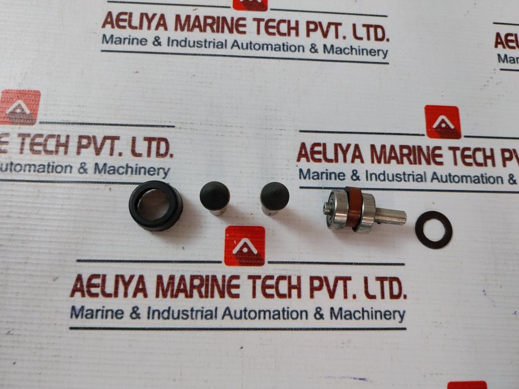 Digitronix 1010 A Digitach Hand Digital Tachometer 0-9,999 Rpm