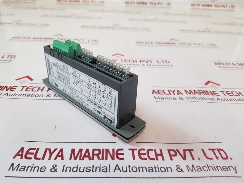 Dixell xb570l-5n1c1-x temperature controller