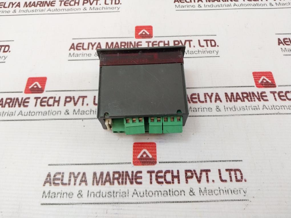 Dixell Xr100C Digital Process Controller Xr170C--0P0C1