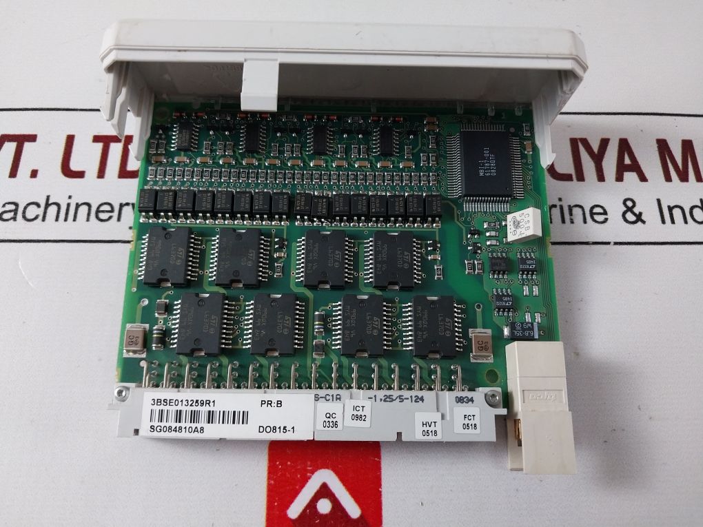 Abb Do815 24V Digital Output Nodule 3Bse013259R1 Pr: B