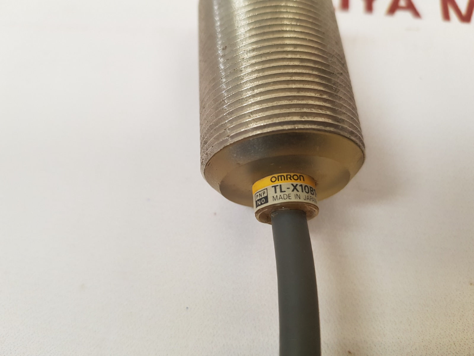 Omron Tl-x10B1-ge Proximity Sensor
