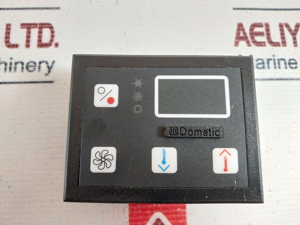 Dometic Passport I/O 377079672 Display – Aeliya Marine Tech®