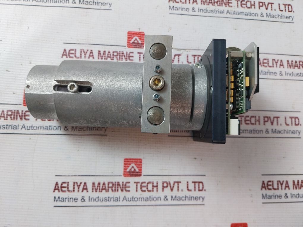 Dr. Schenk 3 550 268 Camera