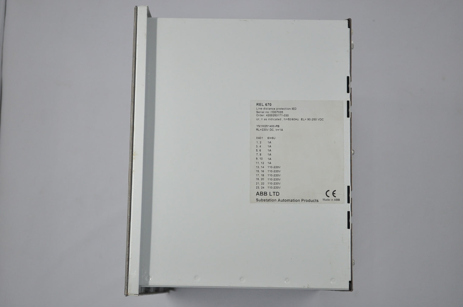 Abb rel670 line distance protection ied 220/250v