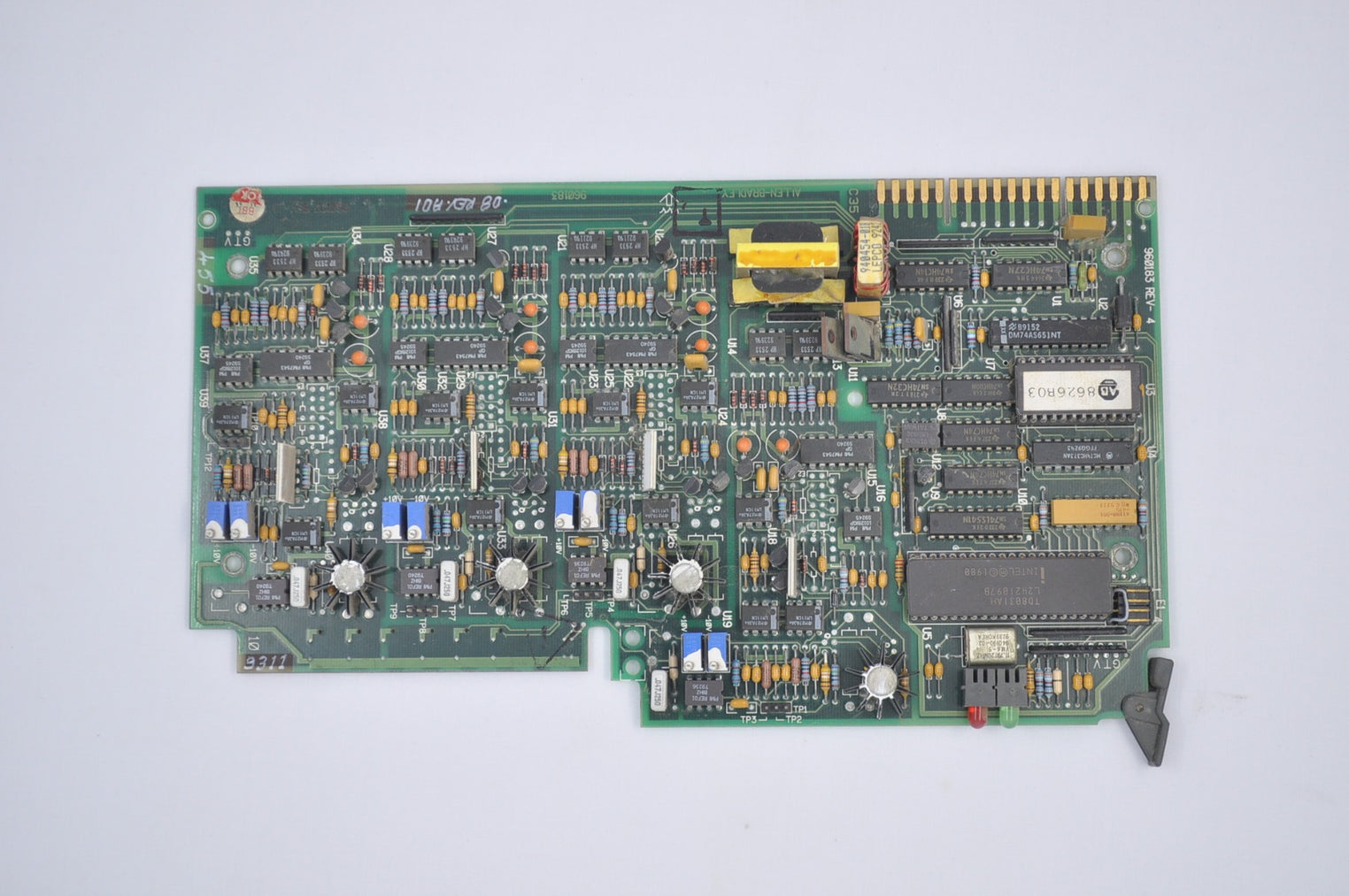 Allen bradley 1771-ofe2 b analog output module