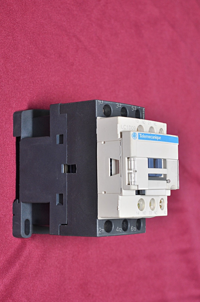 Telemecanique/schneider electric square D lc1 d09f7 contactor