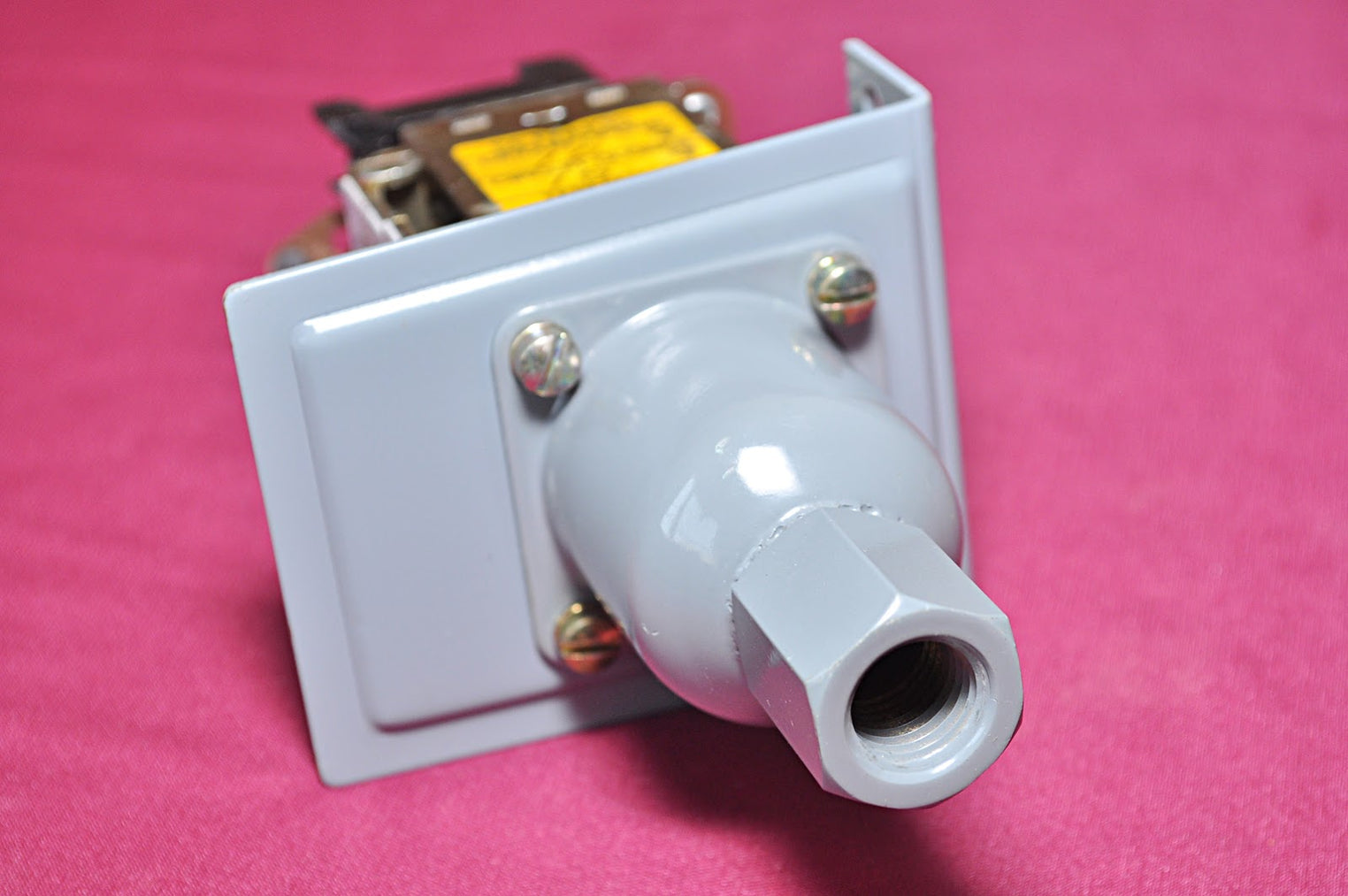 ALLEN-BRADLEY 836-C7 RANGE PRESSURE CONTROL