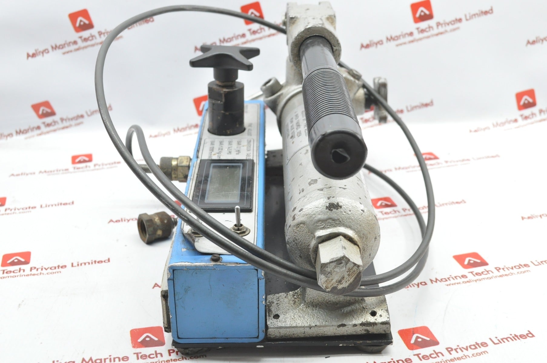 Omicron Ote-p202 Pressure Calibrator