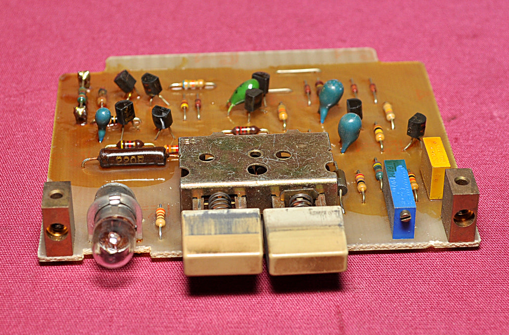 7221-064.0004 pcb circuit