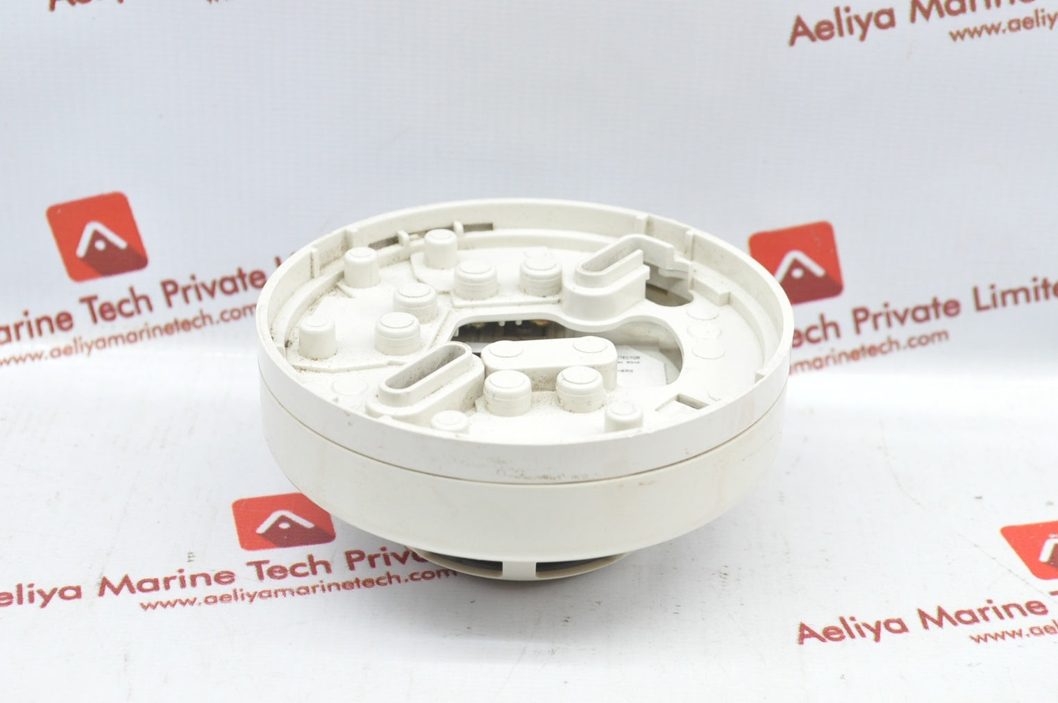 Hochiki slr-e3nm conventional photoelectric smoke detector