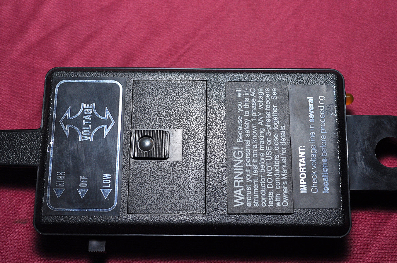 Tif tic tracer 300hv voltage detector