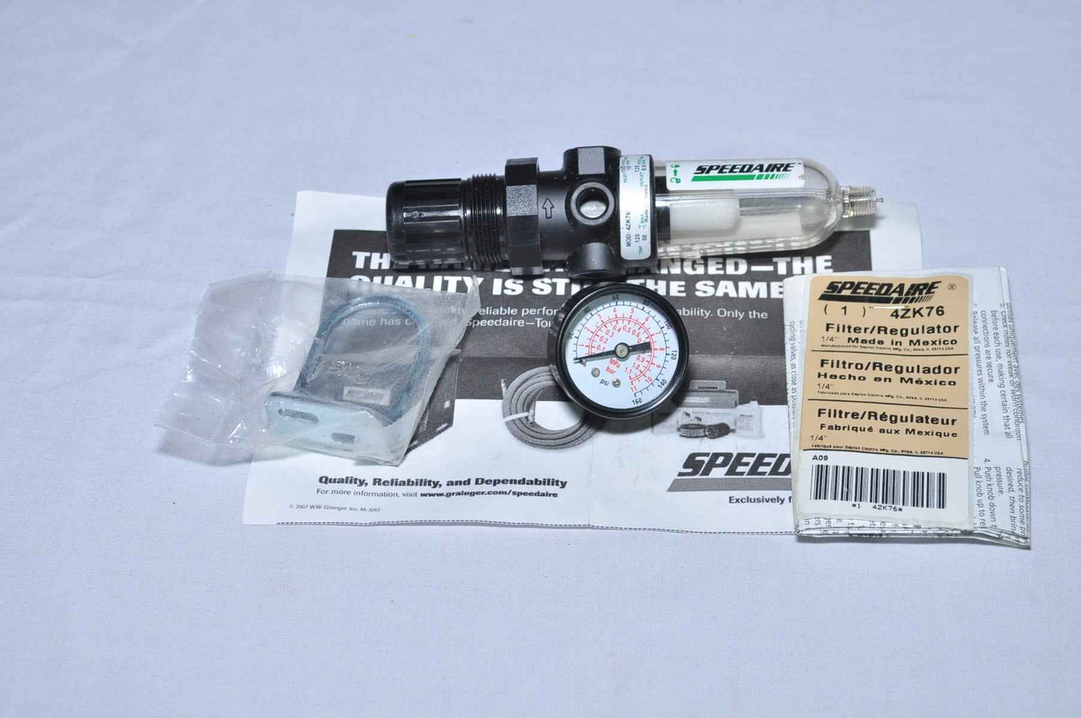 Speedaire 4Zk76 Filter Regulator With Pressure Gauge 0-160 Psi