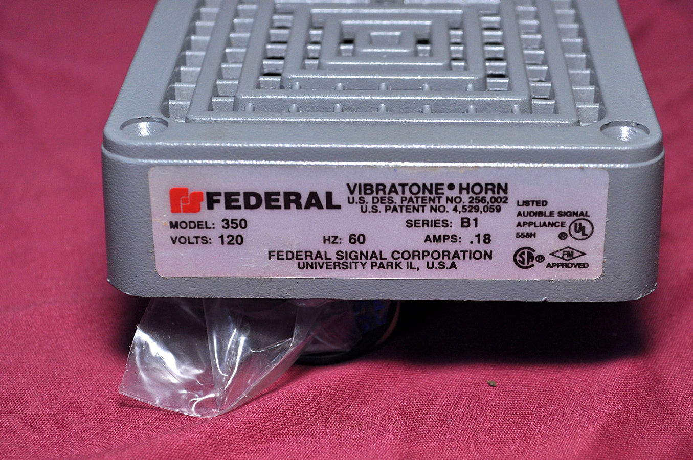 Federal signal 350-120-30 vibratone horn