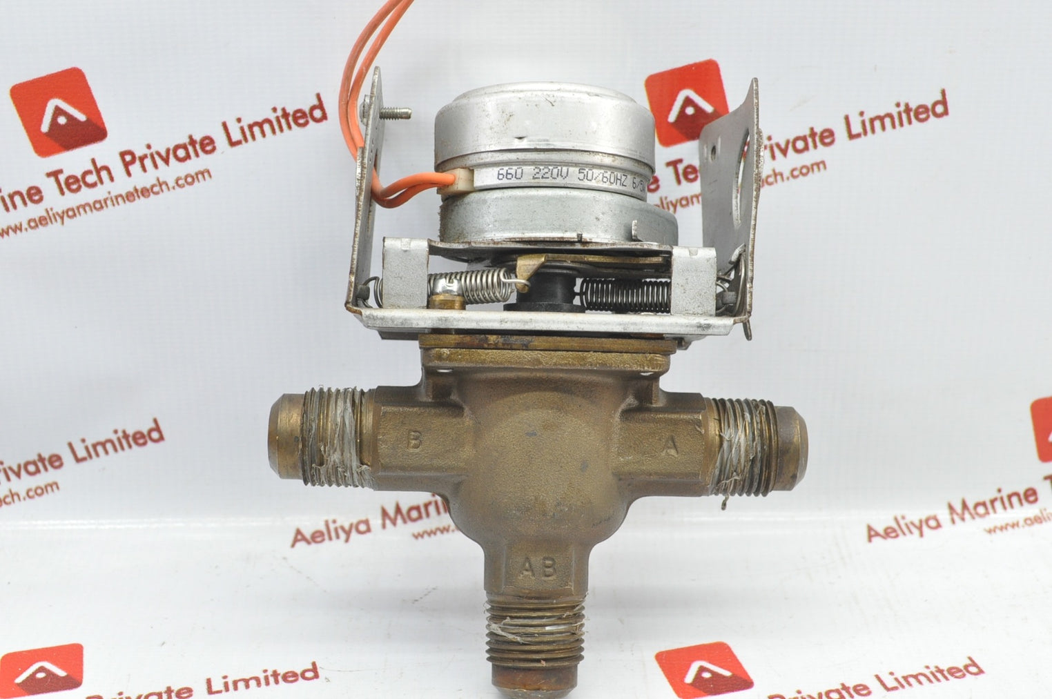 Honeywell 1004 Synchron 220V 50/60Hz