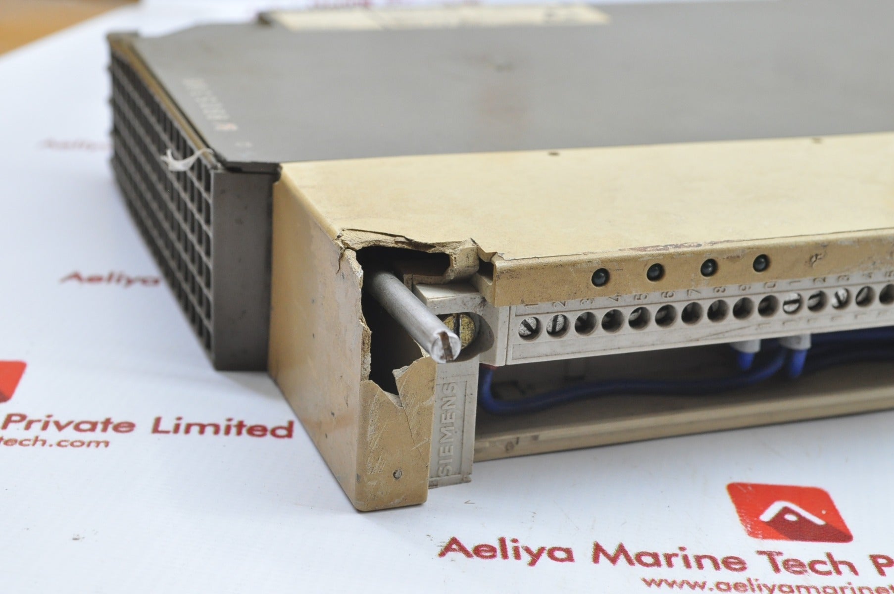 Siemens Simatic S5 6Es5 454-7La11 Digital Output Module