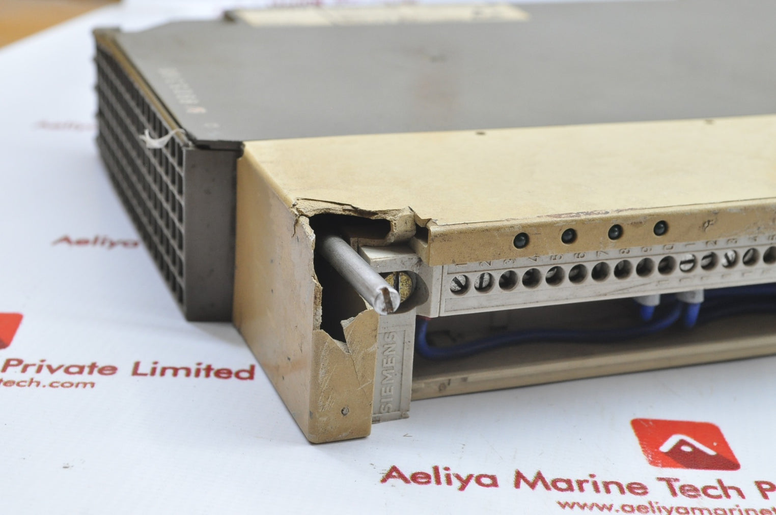 Siemens Simatic S5 6Es5 454-7La11 Digital Output Module