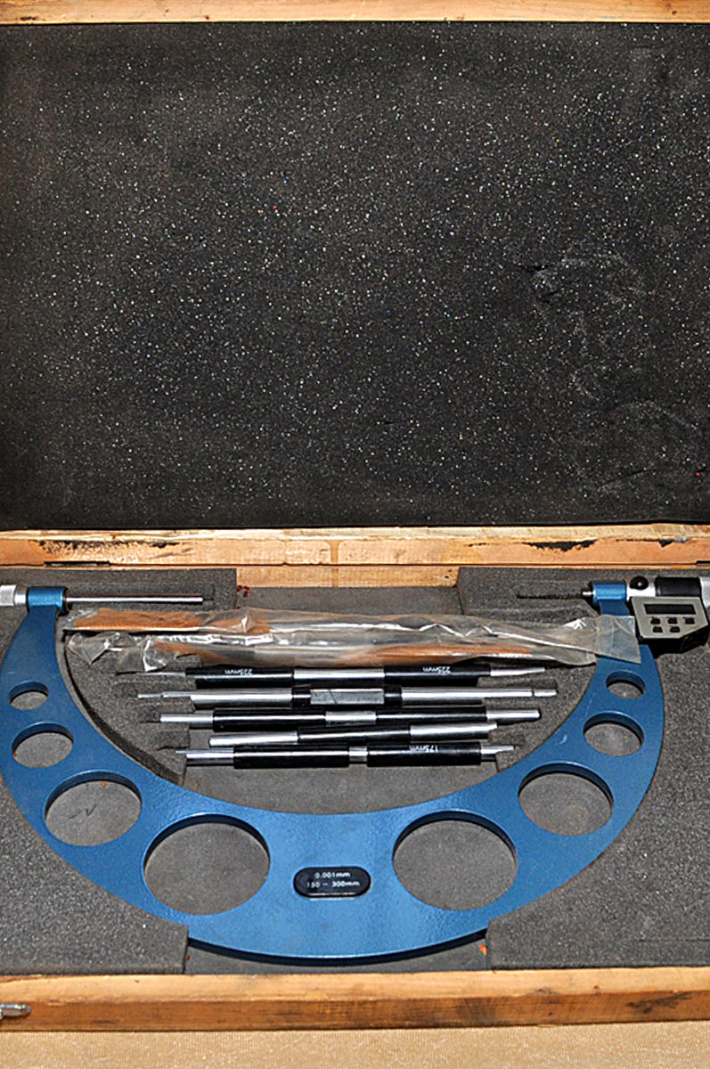 Electronic outside micrometer 150-300mm