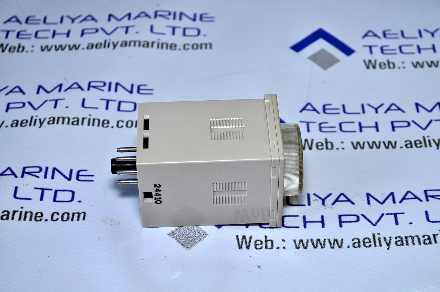 Omron H3BA-8H-305 Timer 24VDC