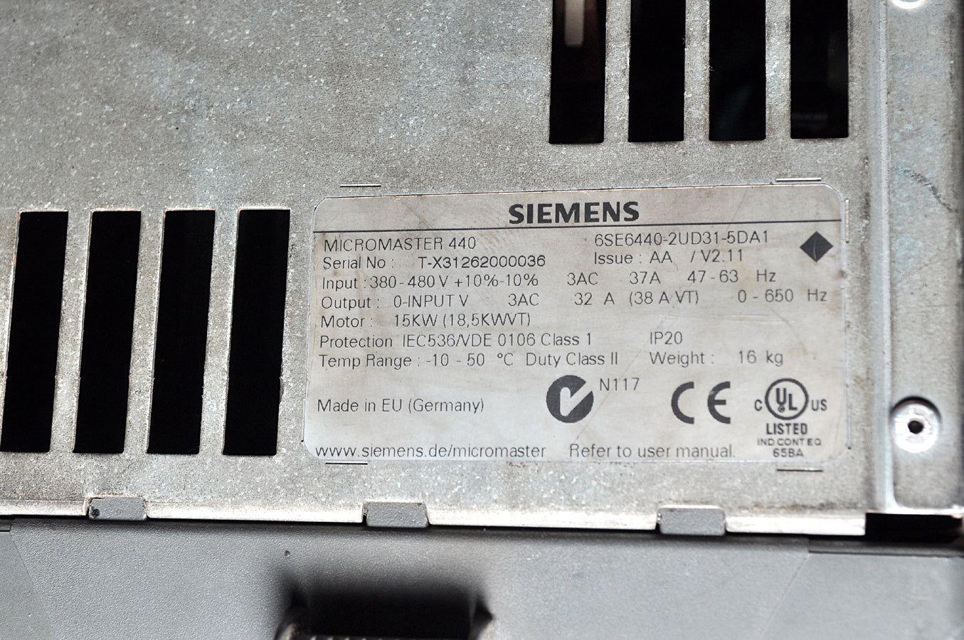 Siemens micromaster 440 6se6440-2ud31-5da1 15kw
