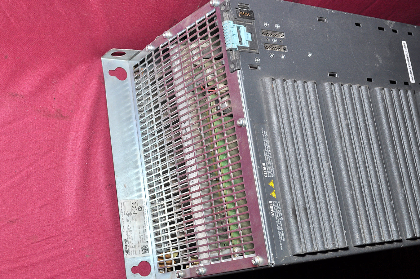 Siemens 6sl3210-1ne27-5ul0