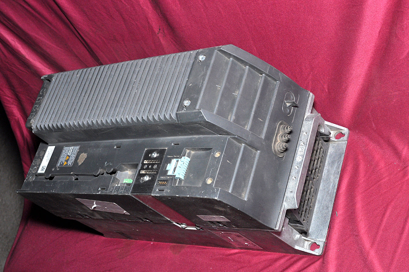 Siemens sinamics power module pm240-2 1p 6sl3210-1pe27-5ul0