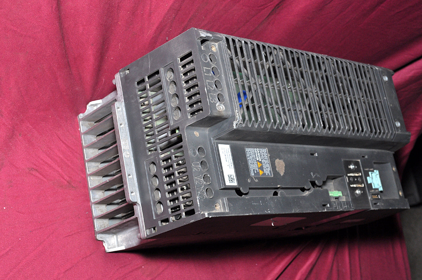 Siemens sinamics power module pm240-2 1p 6sl3210-1pe27-5ul0
