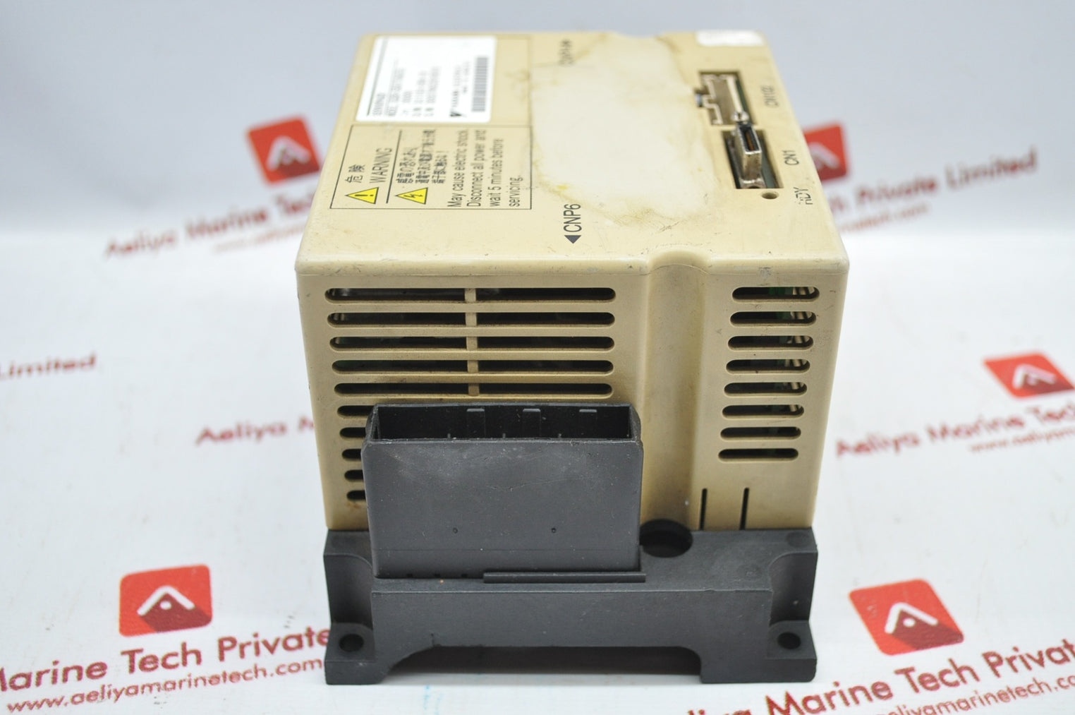 Yaskawa sgdr-sda710a01b servopack drive