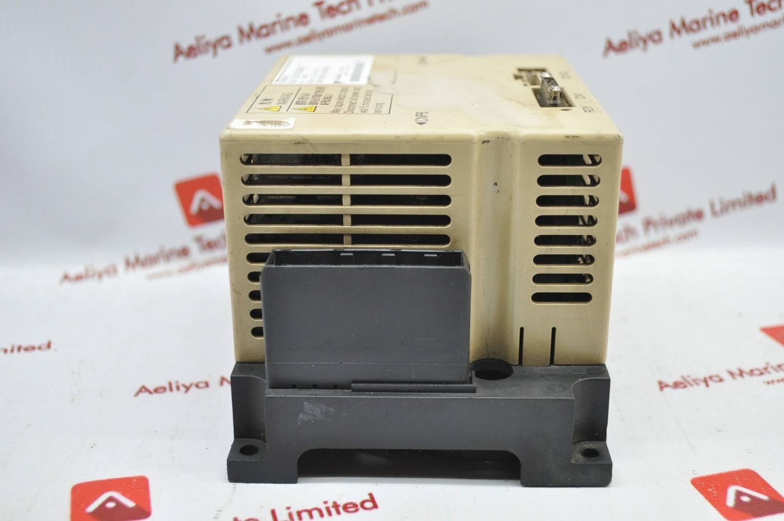 Yaskawa Sgdr-sda350A01B Servopack Driver