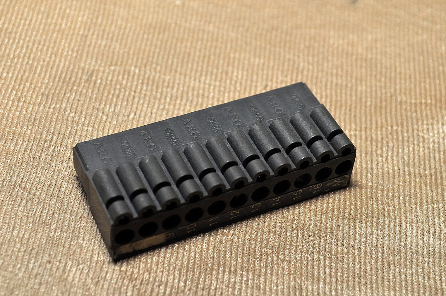 Aeg 042 233 860 pcb circuit