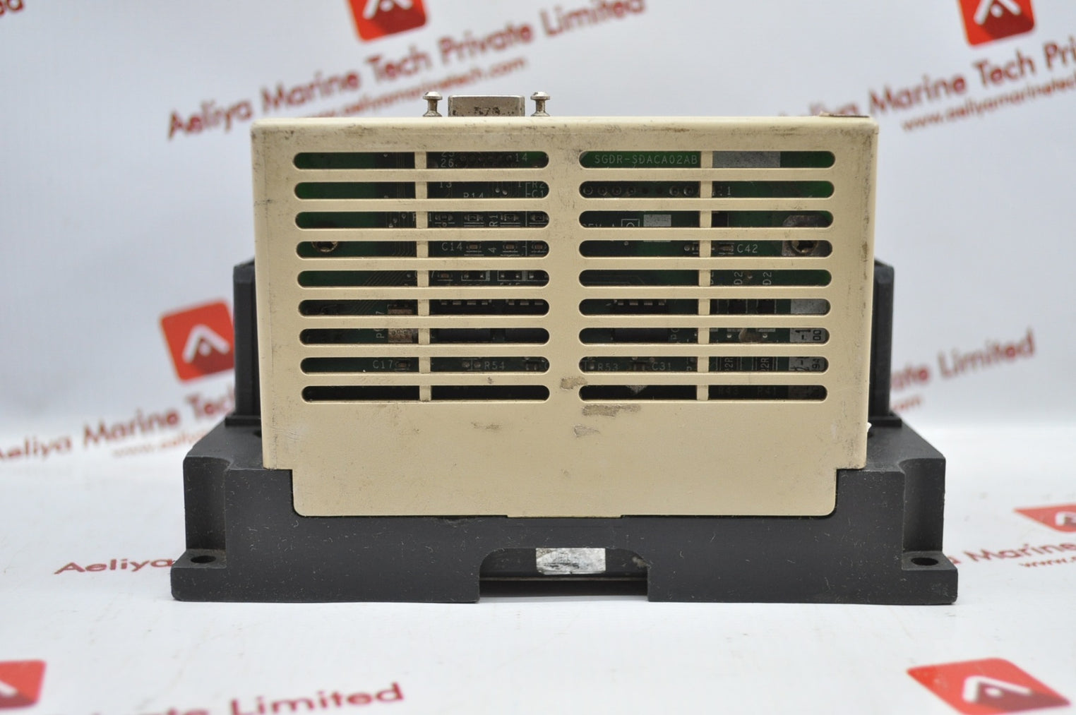 Yaskawa sgdr-sda710a01by29 servopack drive