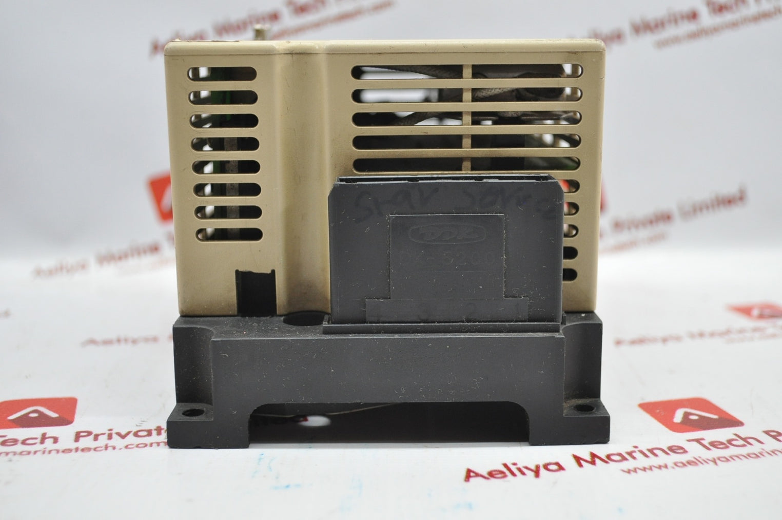 Yaskawa sgdr-sda710a01by29 servopack drive