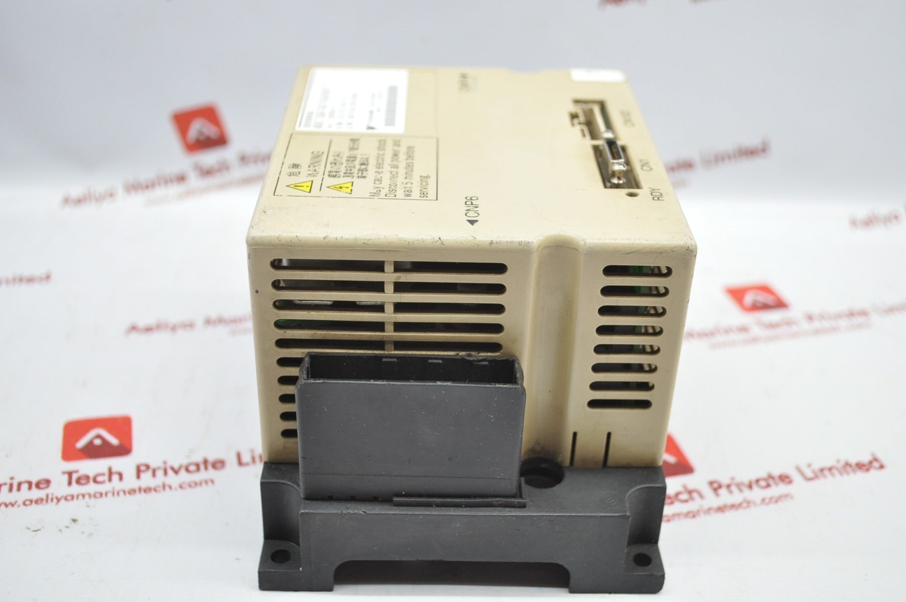 Yaskawa sgdr-sda710a01by29 servopack drive