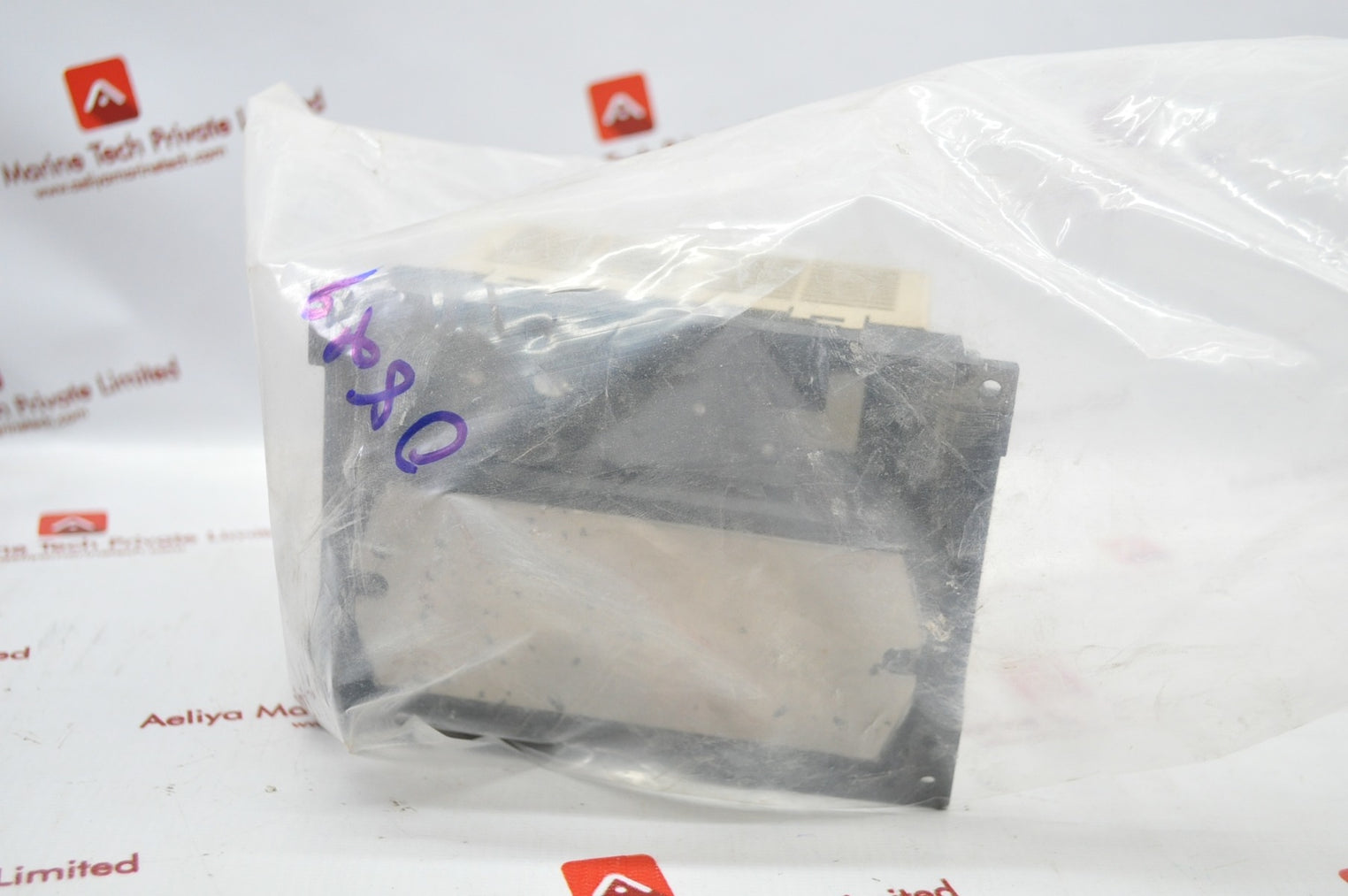 Yaskawa sgdr-sda710a01by29 servopack drive