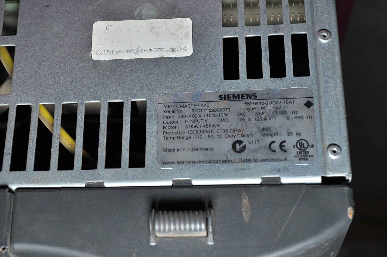 Siemens micromaster 440 6se6440-2ud33-7ea1 ac drive