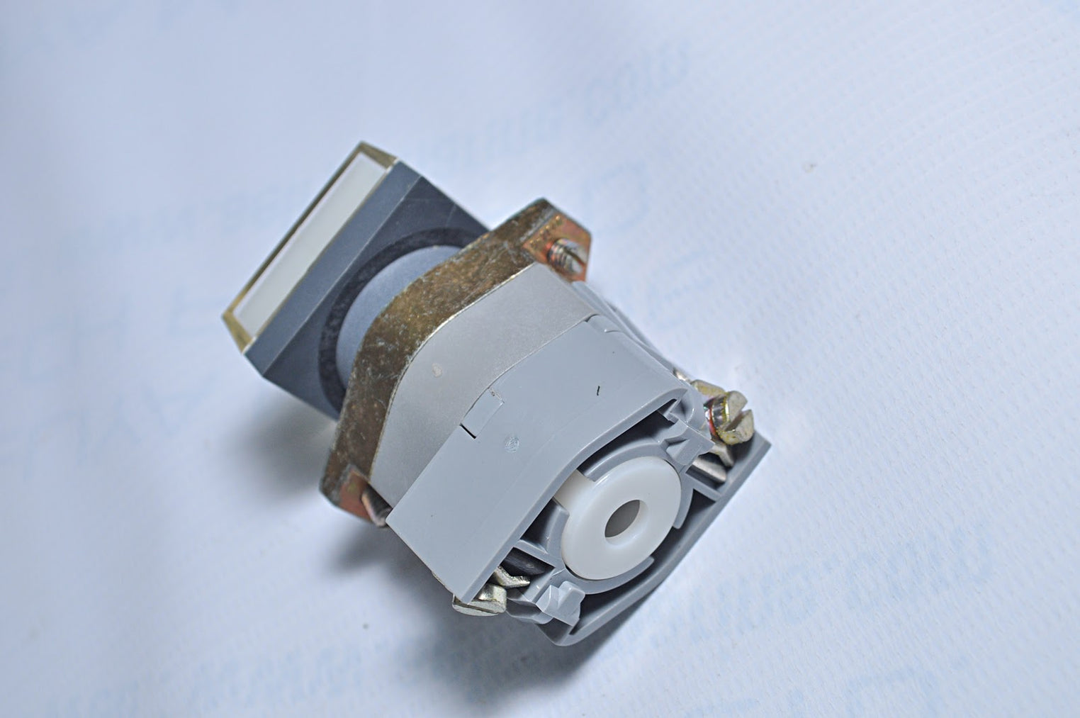 GEC CH 4601 OLTEN LAMP HOLDER