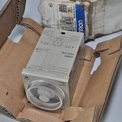 OMRON H3CR-H8L TIMER