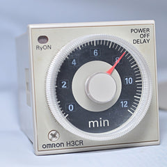 OMRON H3CR-H8L TIMER