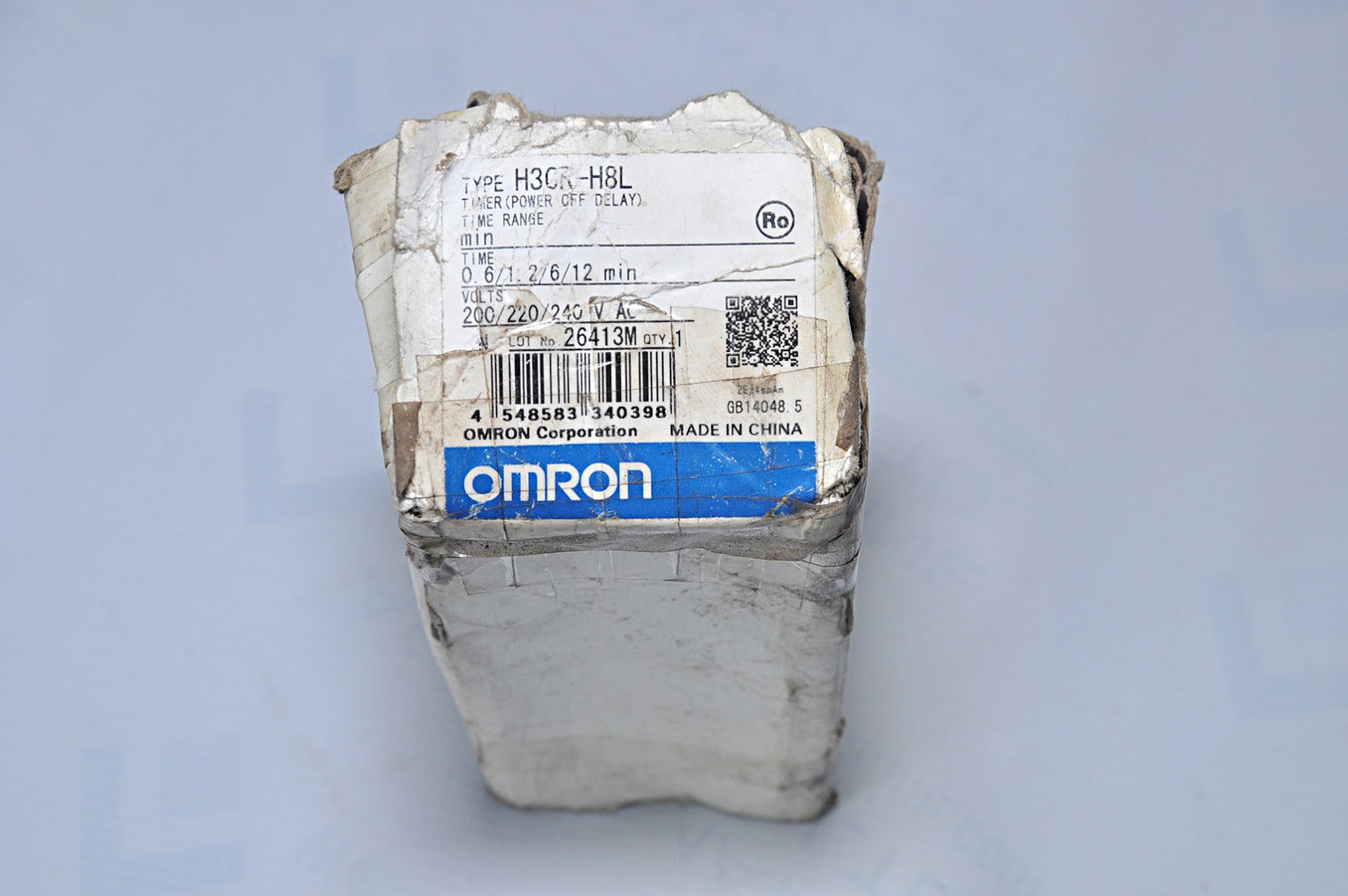 OMRON H3CR-H8L TIMER