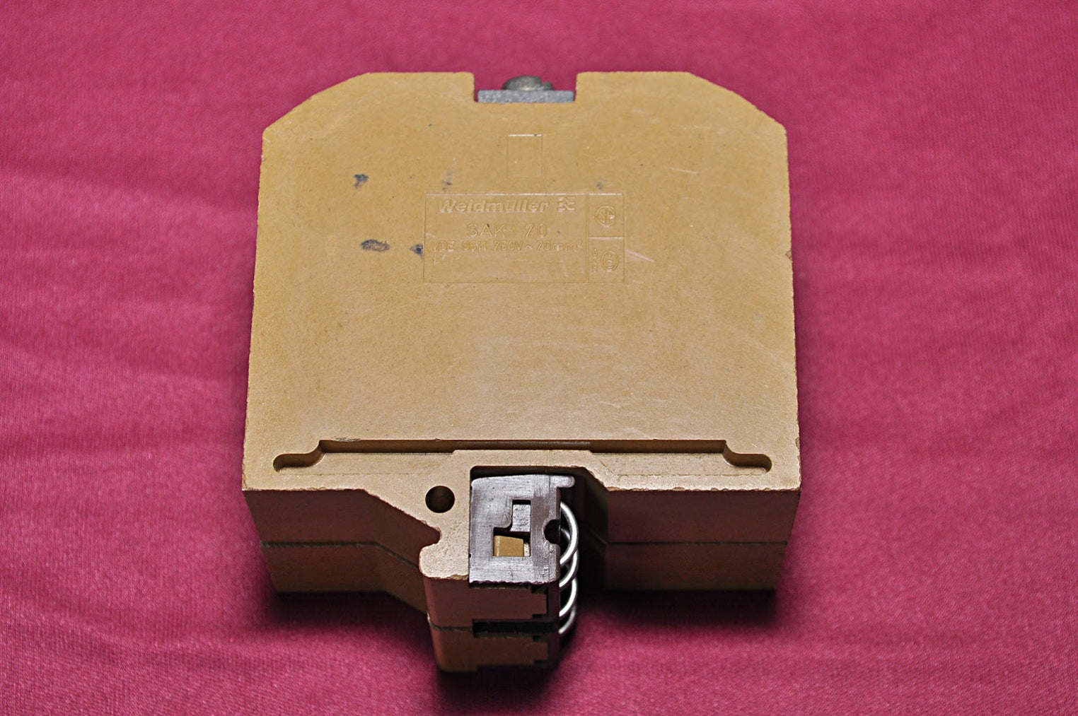 WEIDMULLER SAK 70 FUSE BLOCK
