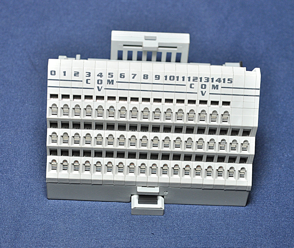 Allen-Bradley 1794-tb3s terminal base.