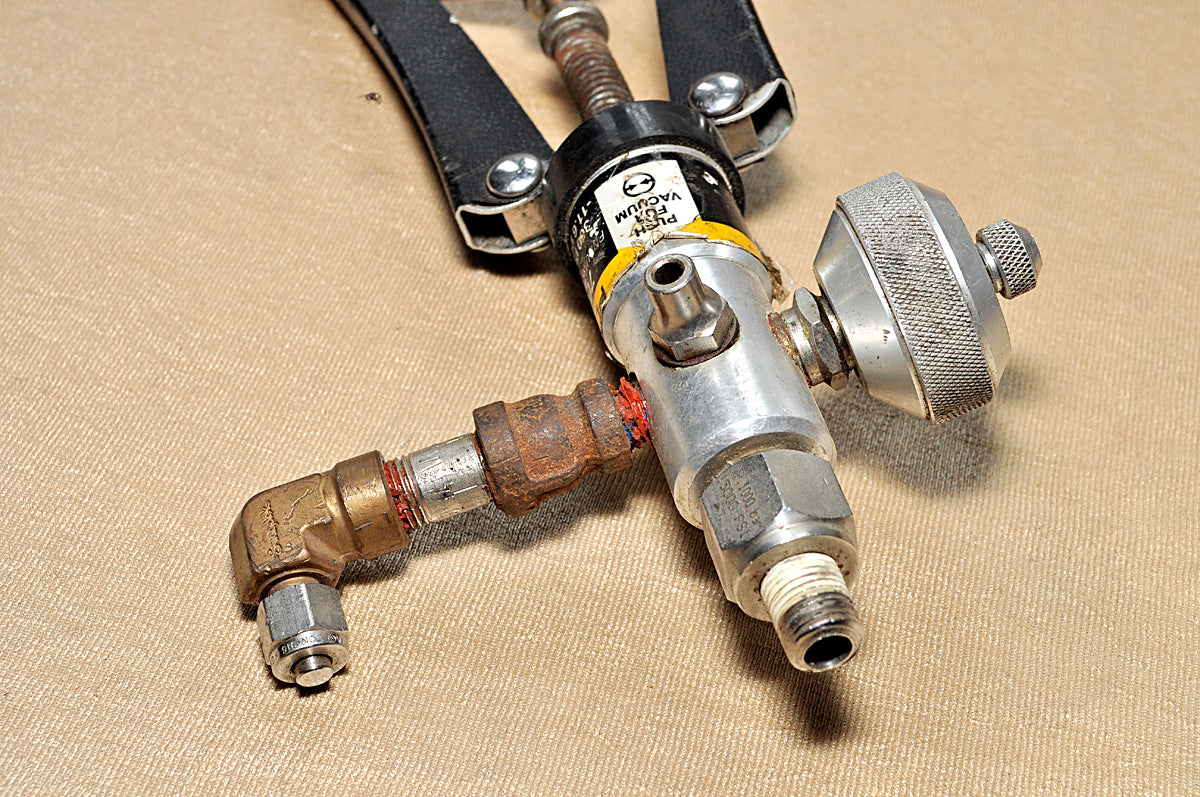 Fluke 700ptp pneumatic test pump