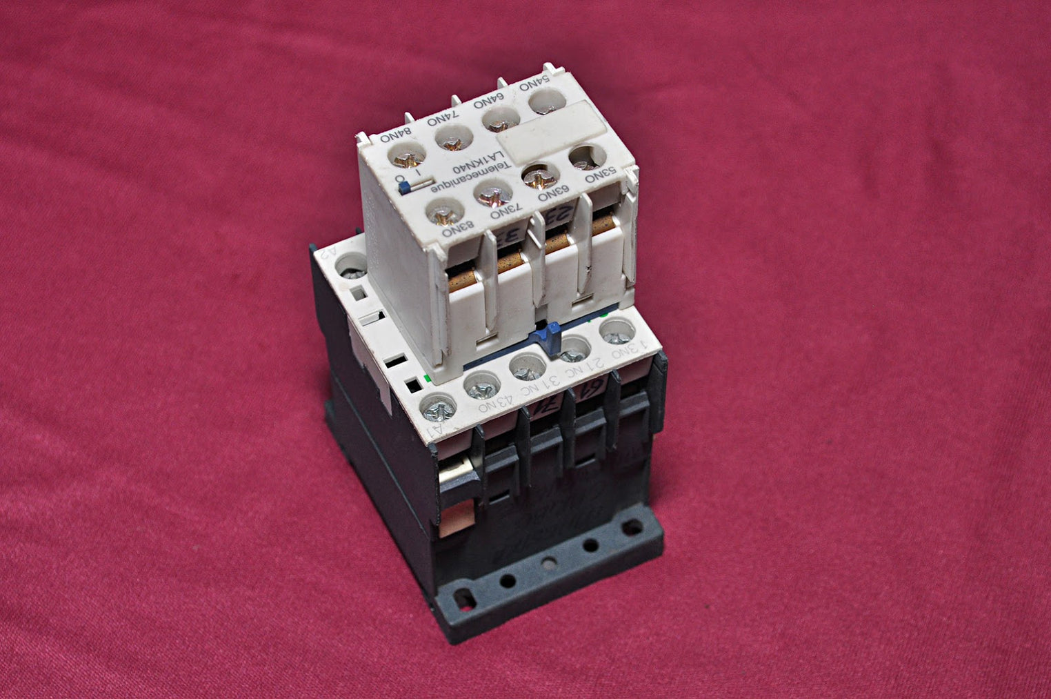 SCHNEIDER LA1KN40 TELEMECANIQUE W913791850171A11