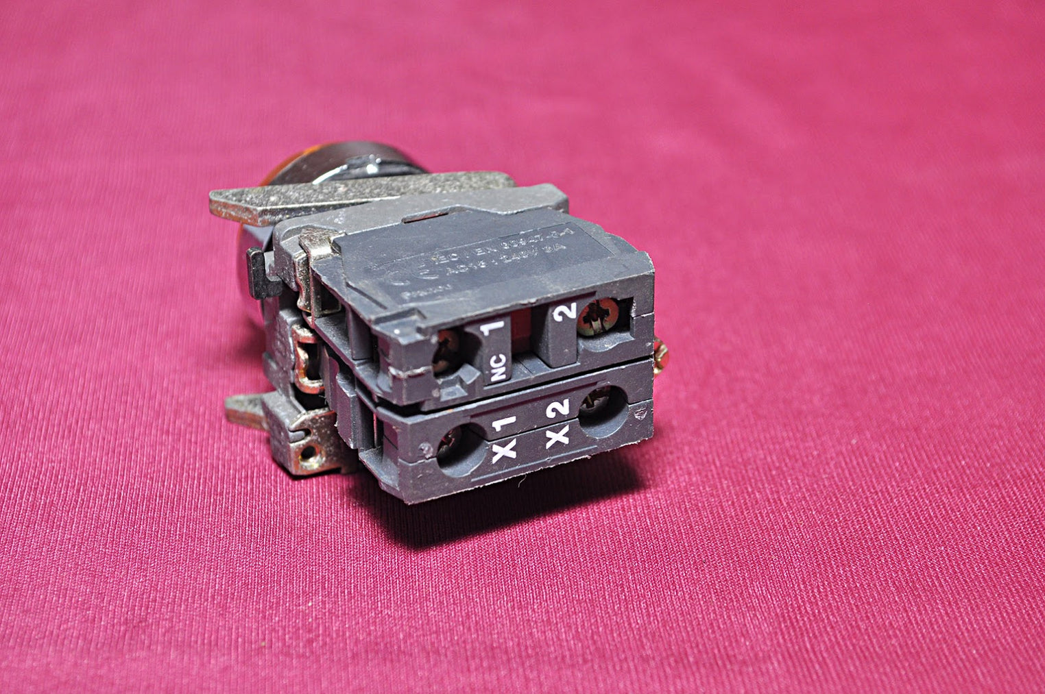 IEC/EN 60947-5-1PUSH BUTTON