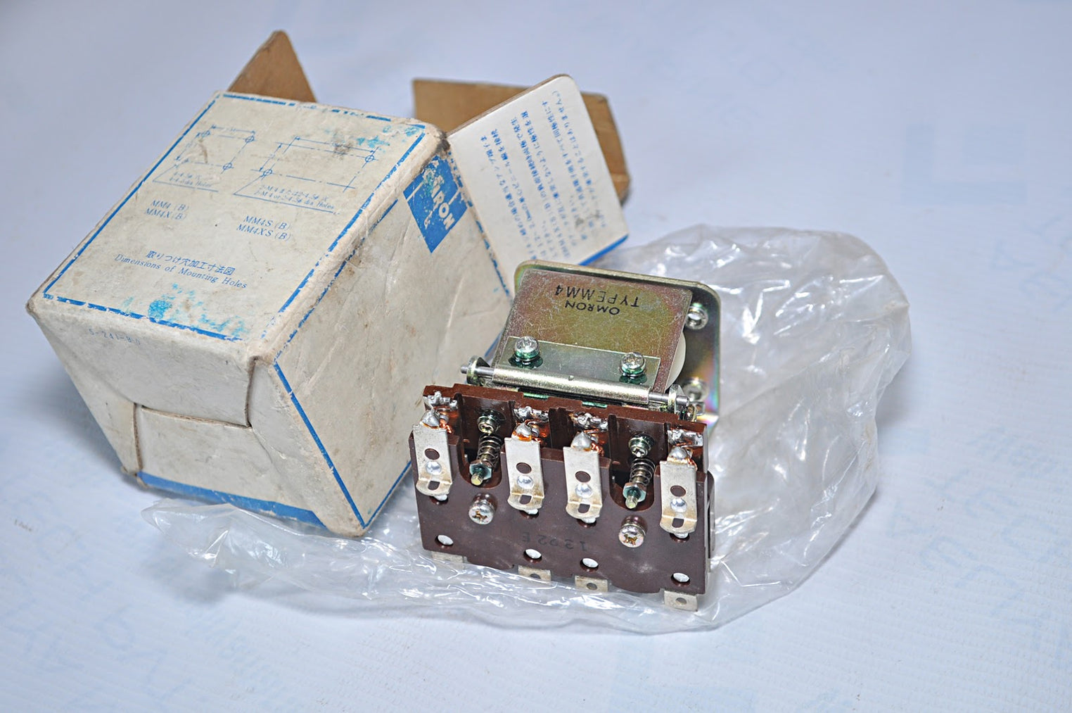 Omron Mm4 Power Relay
