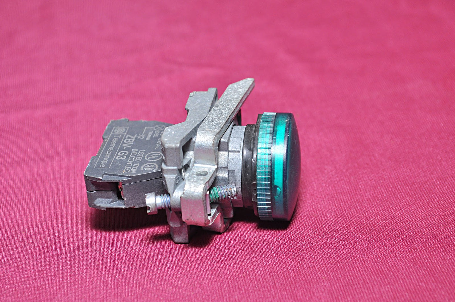 SCHNEIDER ELECTIRC-110 TO 120 AT 50/60 HZ, GREEN LED PILOT LIGHT