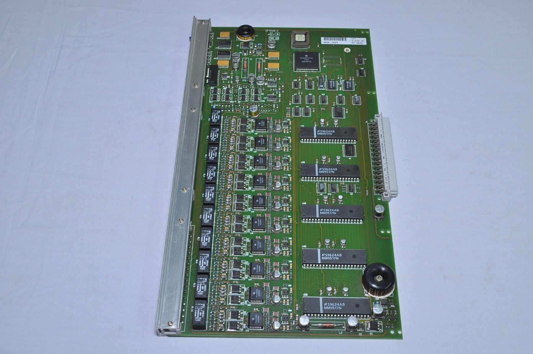 Rof 157 9050 rev.b pcb card ift018-3