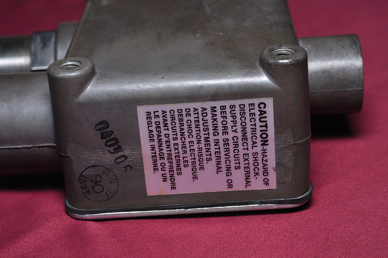 Barksdale 9048-6 pressure switch