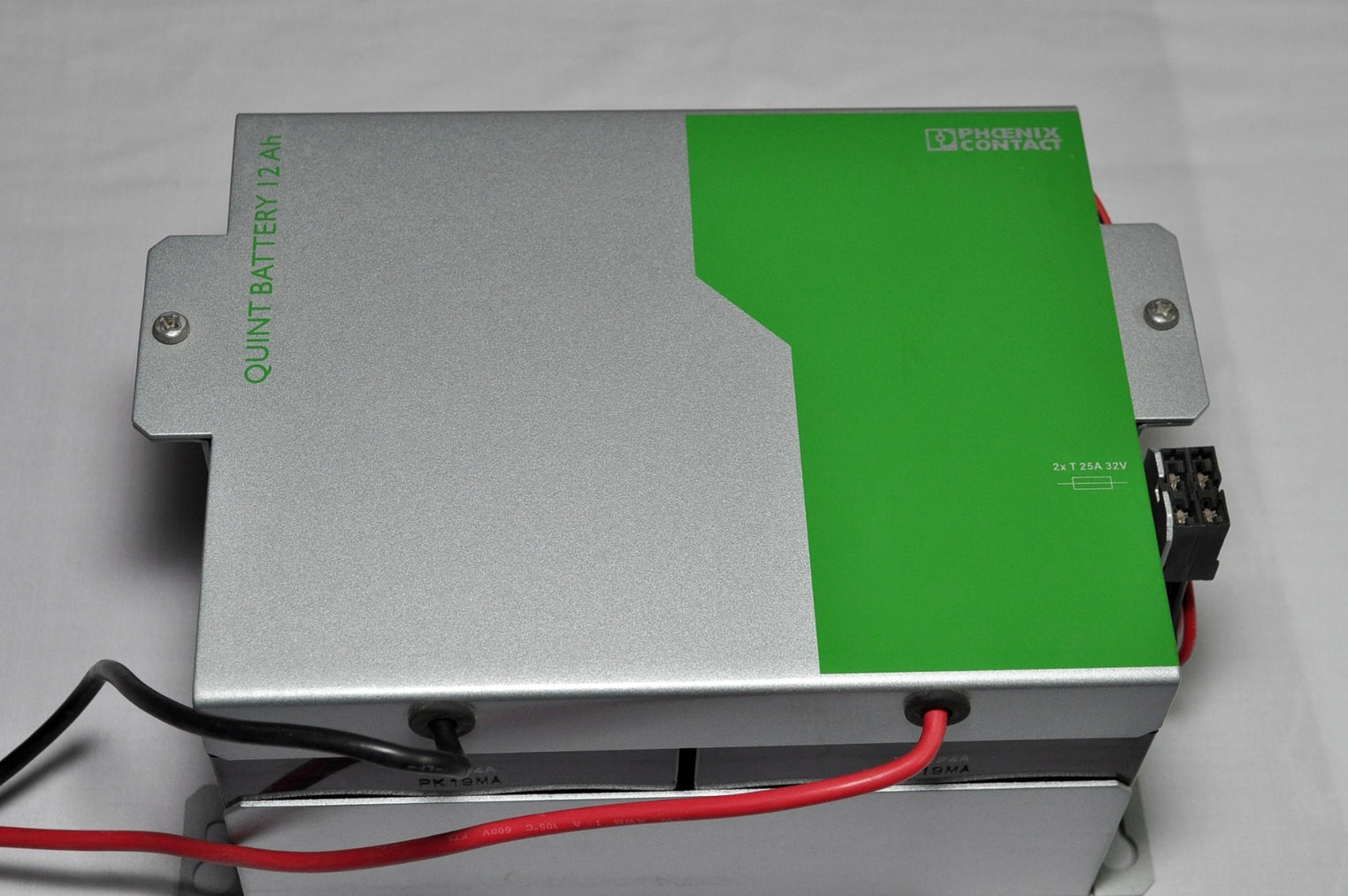 Phoenix contact quint-bat/24dc/12ah battery module