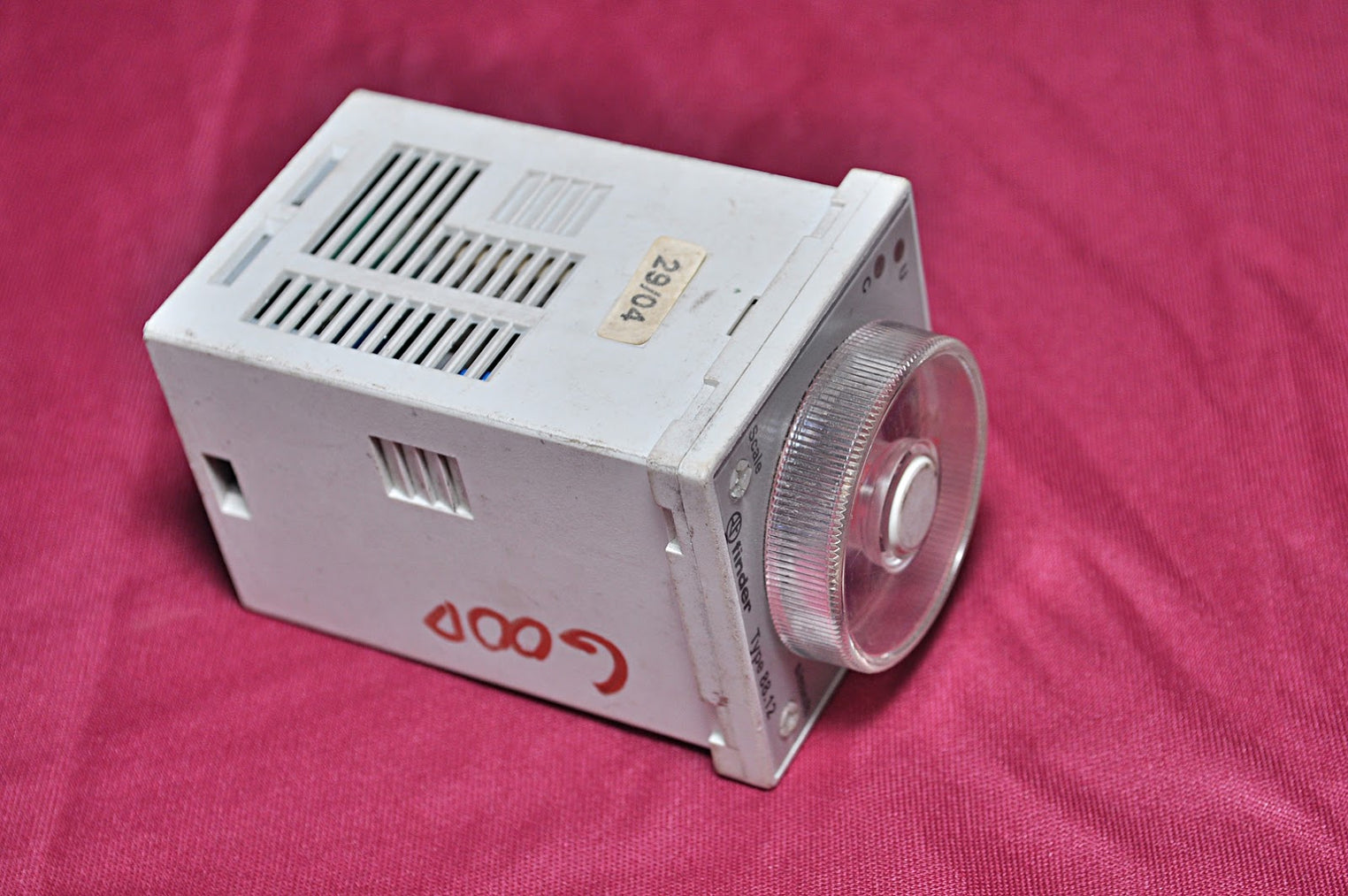 FINDER 88.12.0.230.0000 TIME DELAY RELAY