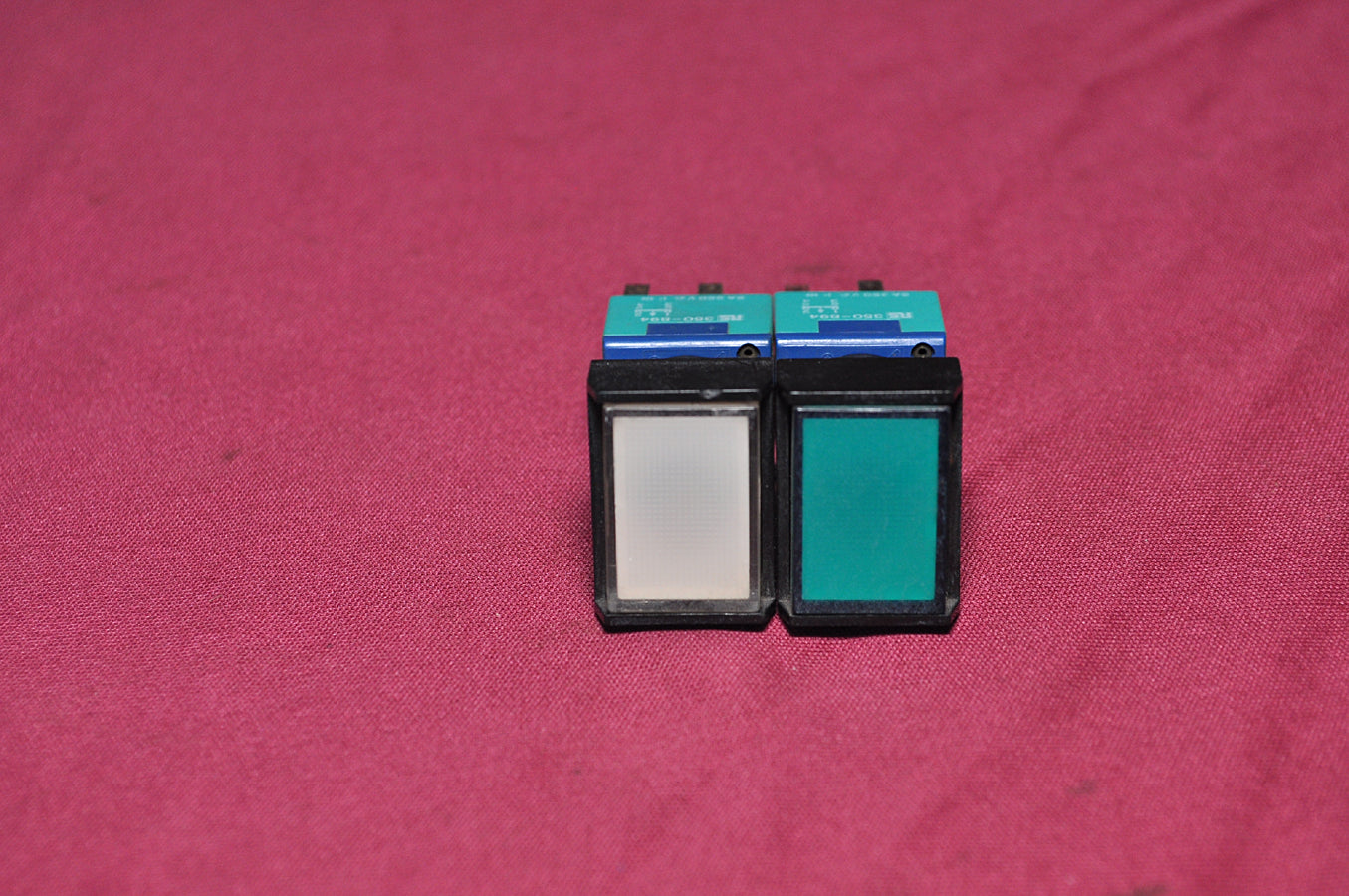 Rs 350-894 rectangular momentary push button